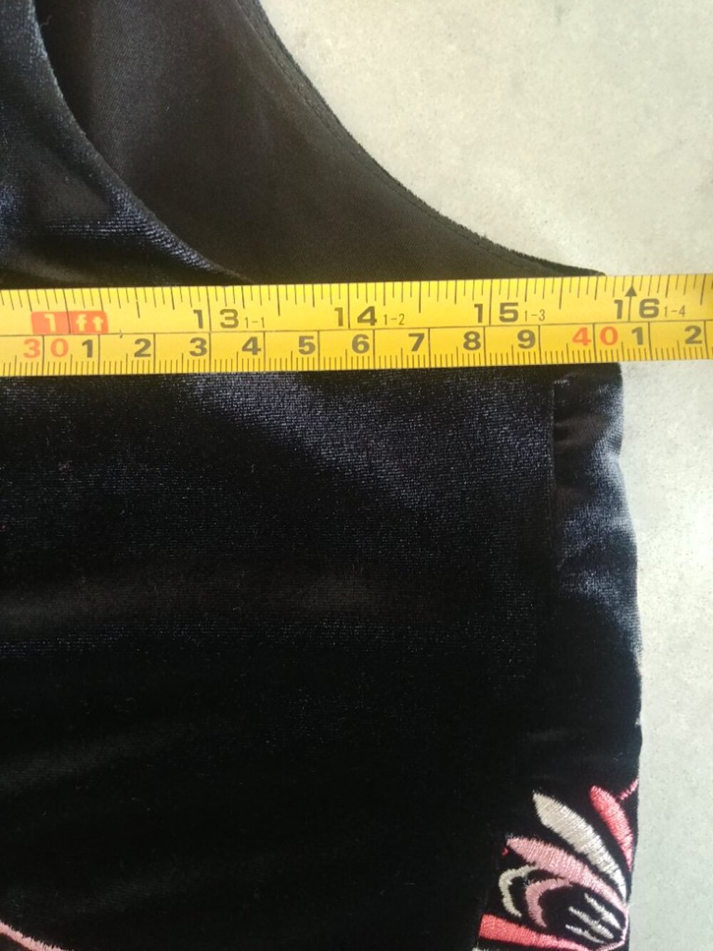 Forever 21 Small black velvet embroidered vest with long tassel fringe - Picture 14 of 15